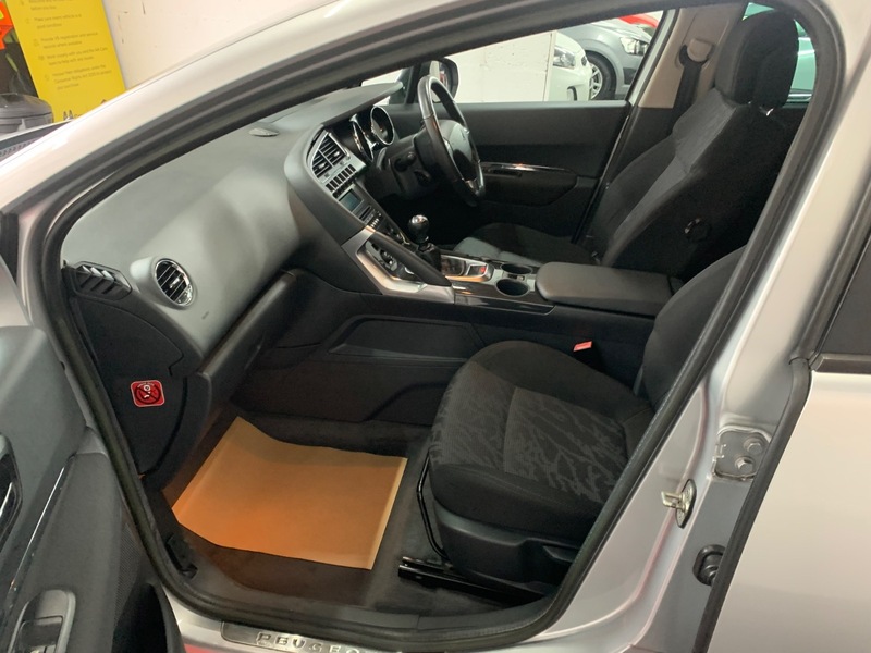 Used Peugeot 3008 2011 for sale - 77643412: Photo 14