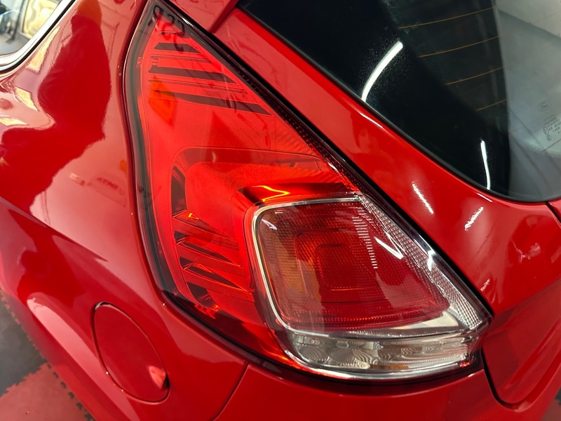 Used Ford Fiesta 2013 for sale - 76559702: Photo 9