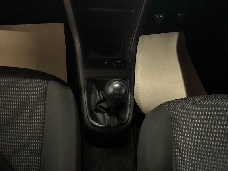 Used Volkswagen up! 2015 for sale - 76712217: Photo 20