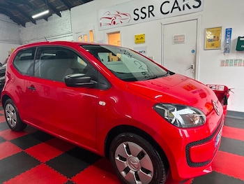 Used Volkswagen up! 2015 for sale - 76712217: Photo