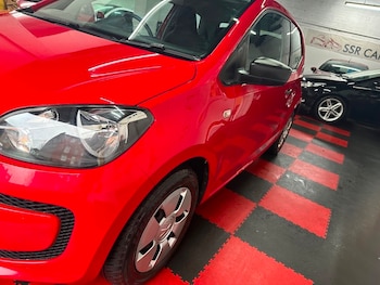 Used Volkswagen up! 2015 for sale - 76712217: Photo