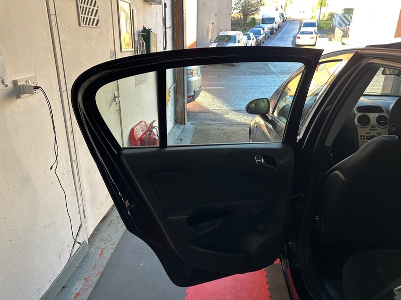 Used Vauxhall Corsa 2013 for sale - 76740908: Photo 18