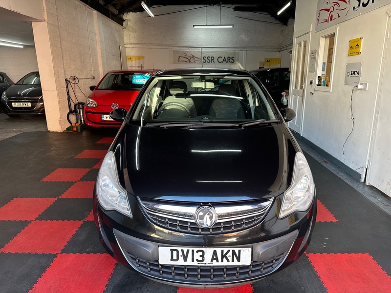 Used Vauxhall Corsa 2013 for sale - 76740908: Photo 2