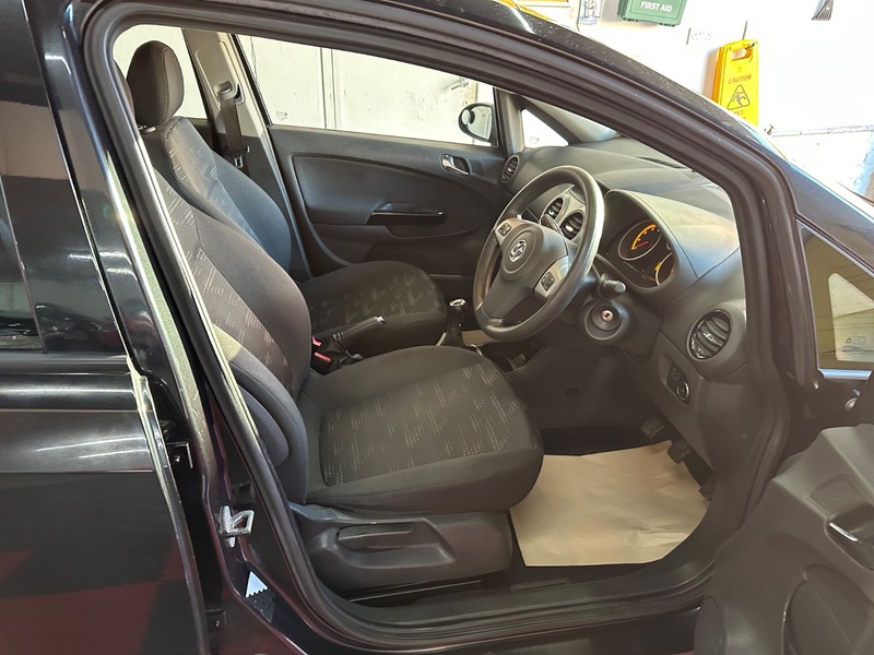Used Vauxhall Corsa 2013 for sale - 76740908: Photo 24