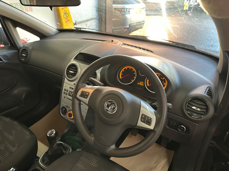 Used Vauxhall Corsa 2013 for sale - 76740908: Photo 25