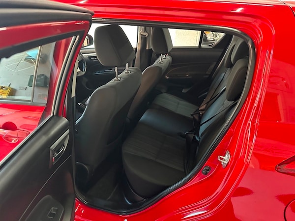 Used Suzuki Swift 2016 for sale - 76256931: Photo 18