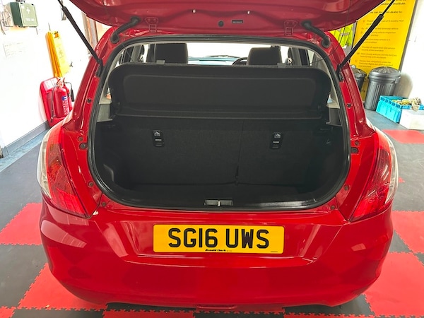 Used Suzuki Swift 2016 for sale - 76256931: Photo 19