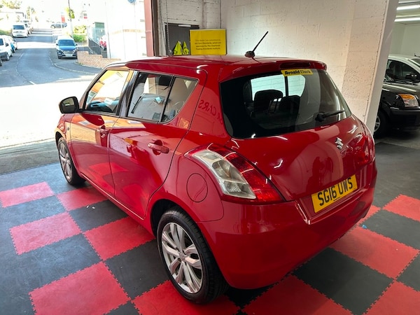 Used Suzuki Swift 2016 for sale - 76256931: Photo 4