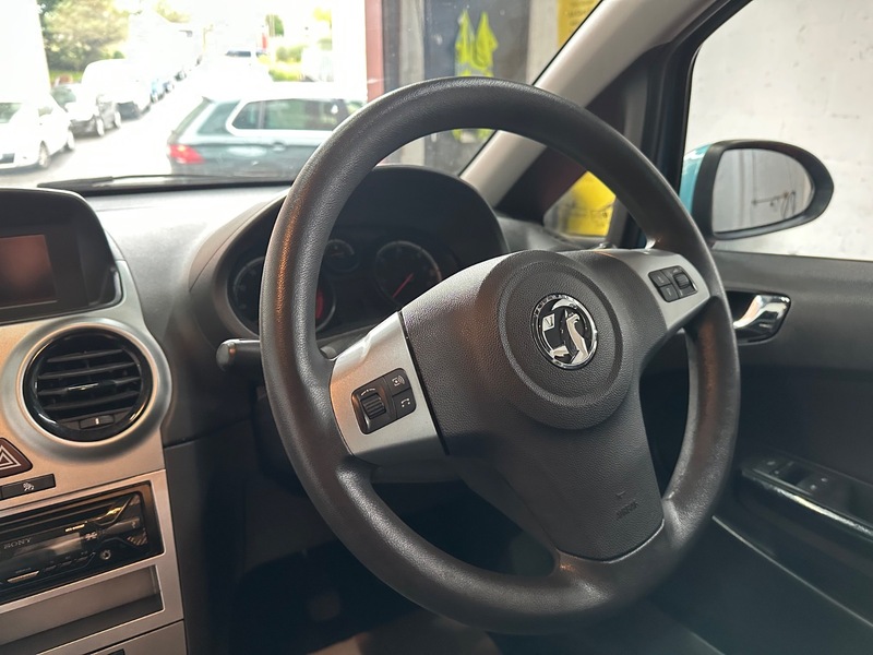Used Vauxhall Corsa 2011 for sale - 76148409: Photo 17