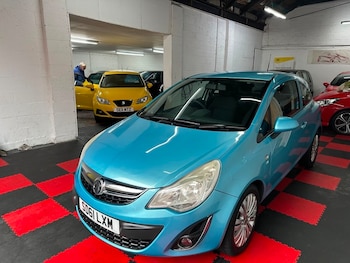 Used Vauxhall Corsa 2011 for sale - 76148409: Photo 3