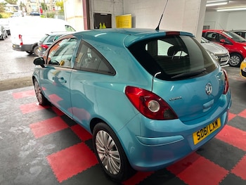 Used Vauxhall Corsa 2011 for sale - 76148409: Photo 4