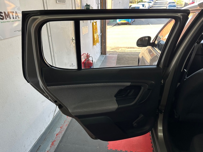 Used Skoda Fabia 2013 for sale - 78140852: Photo 18