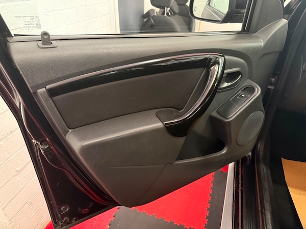Used Dacia Duster 2013 for sale - 76185852: Photo 17