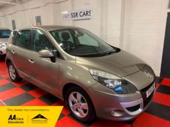 2011 - 1.5 dCi Dynamique TomTom MPV 5dr Diesel Manual Euro 5 (110 ps)