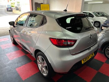 Used Renault Clio 2014 for sale - 76211041: Photo 4