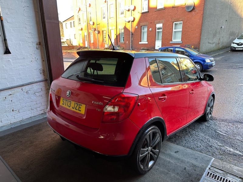 Used Skoda Fabia 2013 for sale - 77477959: Photo 32