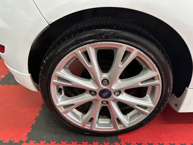 Used Ford Fiesta 2014 for sale - 77007830: Photo 11