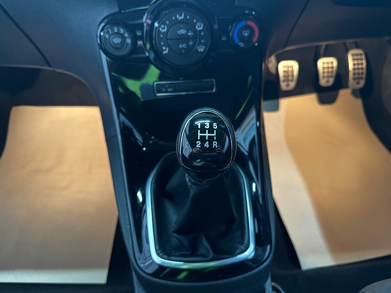 Used Ford Fiesta 2014 for sale - 77007830: Photo 17