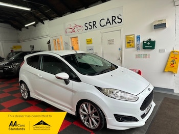 Used Ford Fiesta 2014 for sale - 77007830: Photo
