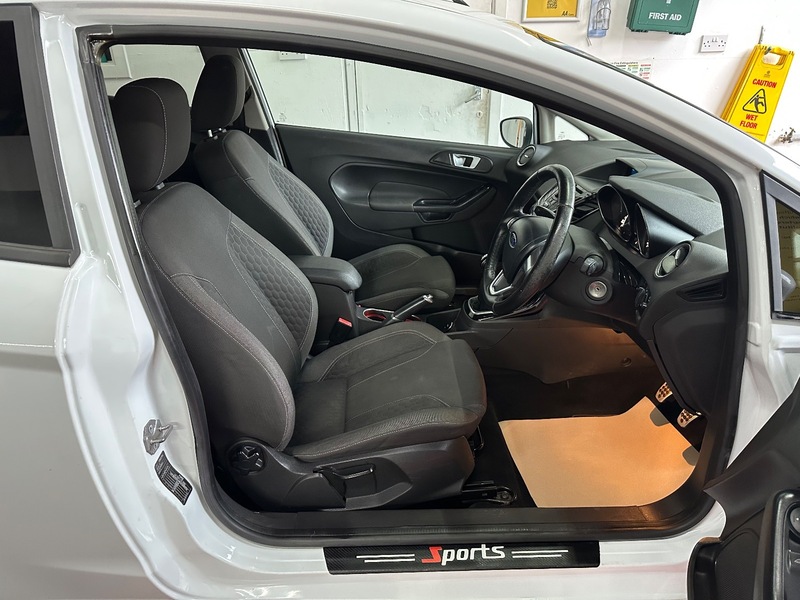 Used Ford Fiesta 2014 for sale - 77007830: Photo 23