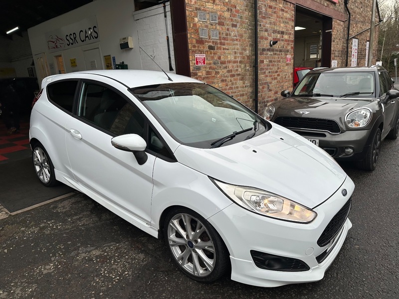 Used Ford Fiesta 2014 for sale - 77007830: Photo 25