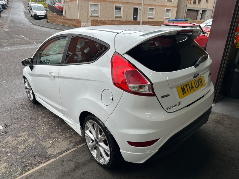 Used Ford Fiesta 2014 for sale - 77007830: Photo 29