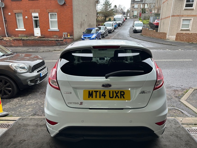 Used Ford Fiesta 2014 for sale - 77007830: Photo 30