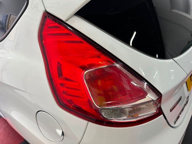 Used Ford Fiesta 2014 for sale - 77007830: Photo 9