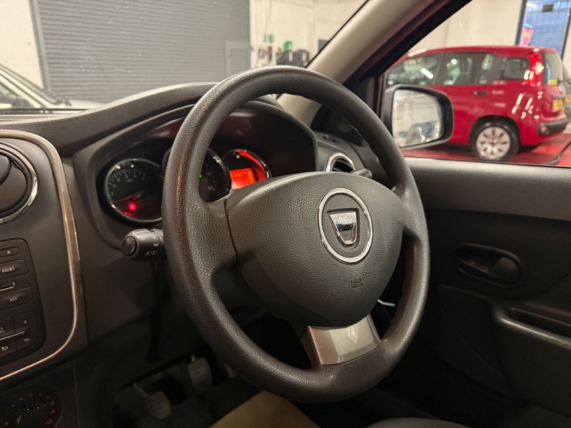 Used Dacia Sandero 2014 for sale - 76583062: Photo 17
