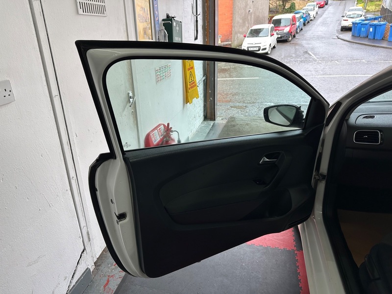 Used Volkswagen Polo 2013 for sale - 77836537: Photo 11