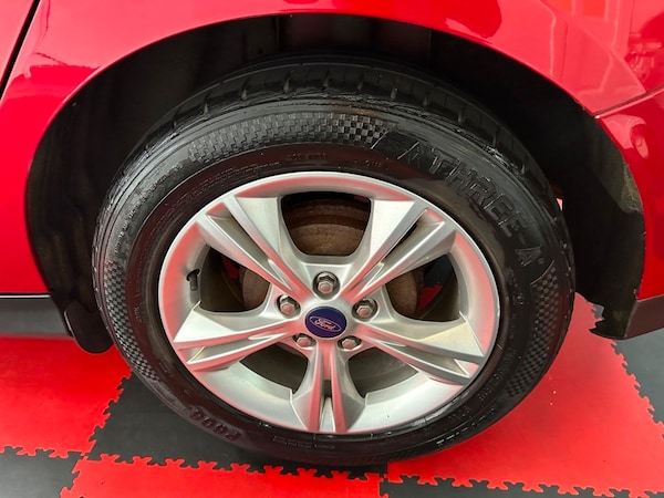 Used Ford Focus 2013 for sale - 76280584: Photo 11