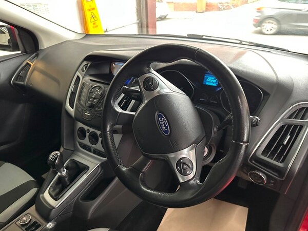 Used Ford Focus 2013 for sale - 76280584: Photo 24
