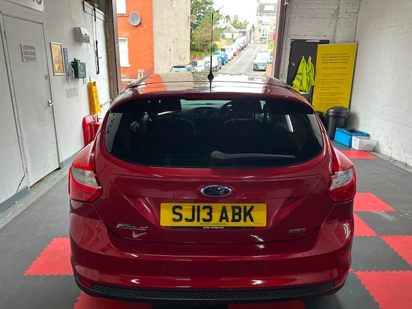 Used Ford Focus 2013 for sale - 76280584: Photo 5