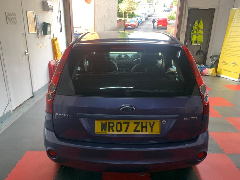 Used Ford Fiesta 2007 for sale - 77172833: Photo 5