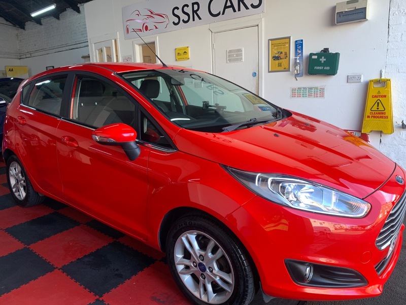 Used Ford Fiesta 2014 for sale - 76396690: Photo 2