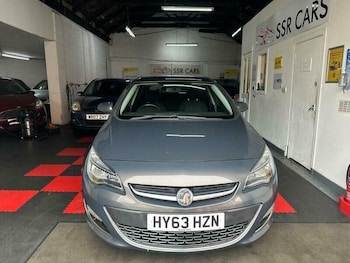 Used Vauxhall Astra 2013 for sale - 75924306: Photo