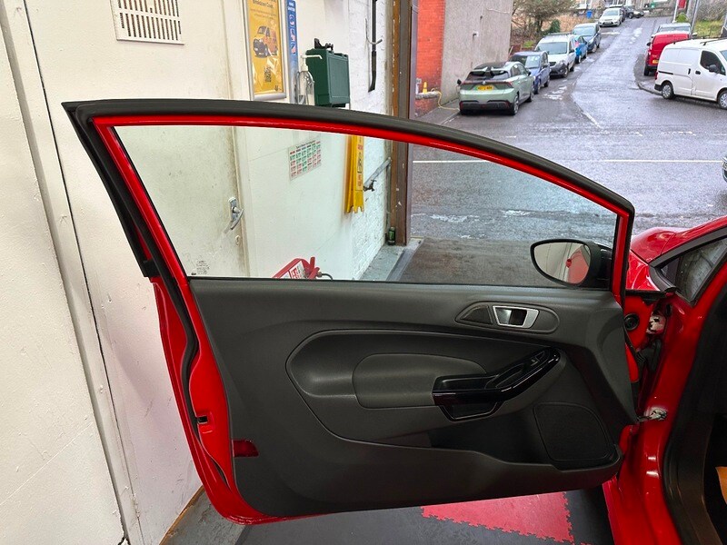 Used Ford Fiesta 2016 for sale - 77395019: Photo 13