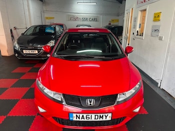Used Honda Civic 2011 for sale - 76986593: Photo