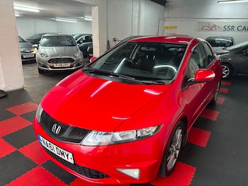 Used Honda Civic 2011 for sale - 76986593: Photo