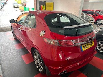 Used Honda Civic 2011 for sale - 76986593: Photo