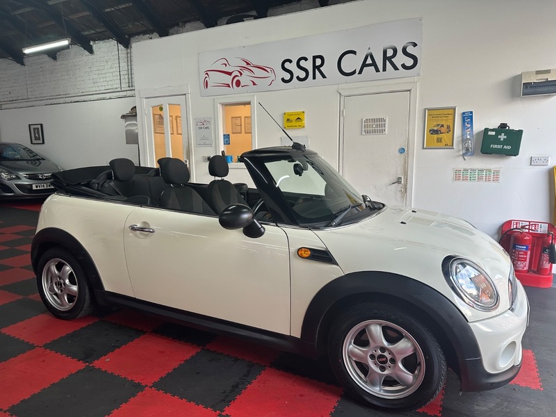 Used MINI Convertible 2011 for sale - 76482627: Photo 31