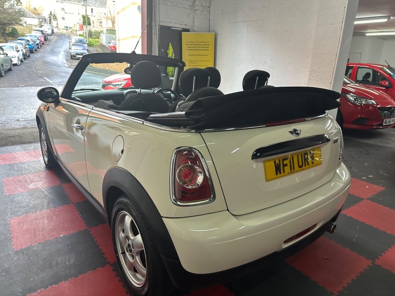 Used MINI Convertible 2011 for sale - 76482627: Photo 35