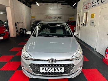 Used Hyundai i20 2015 for sale - 79142863: Photo