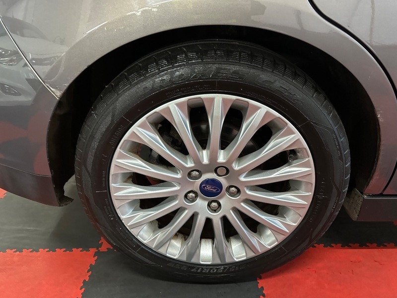 Used Ford C-Max 2014 for sale - 76884526: Photo 11