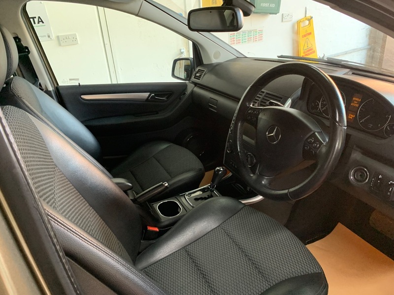 Used Mercedes-Benz A-Class 2010 for sale - 77547959: Photo 24