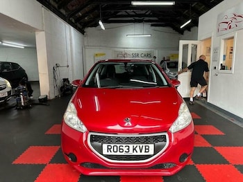 Used Peugeot 208 2013 for sale - 75516557: Photo