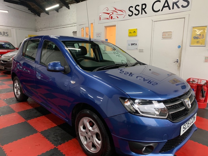 Used Dacia Sandero 2015 for sale - 76836717: Photo 2
