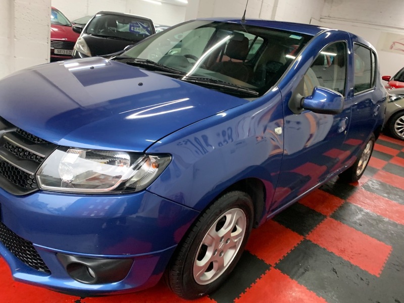 Used Dacia Sandero 2015 for sale - 76836717: Photo 4