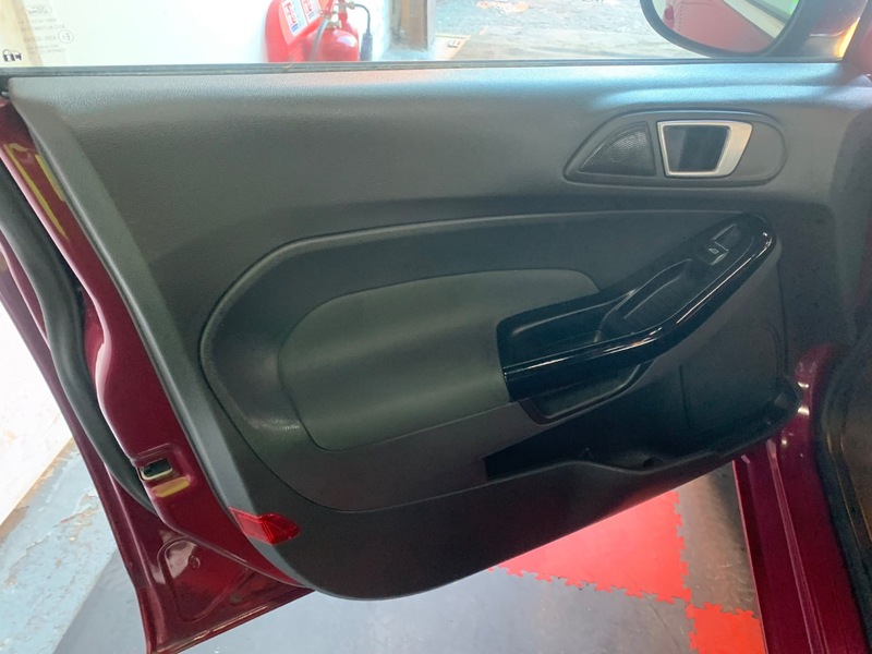 Used Ford Fiesta 2013 for sale - 76605355: Photo 17