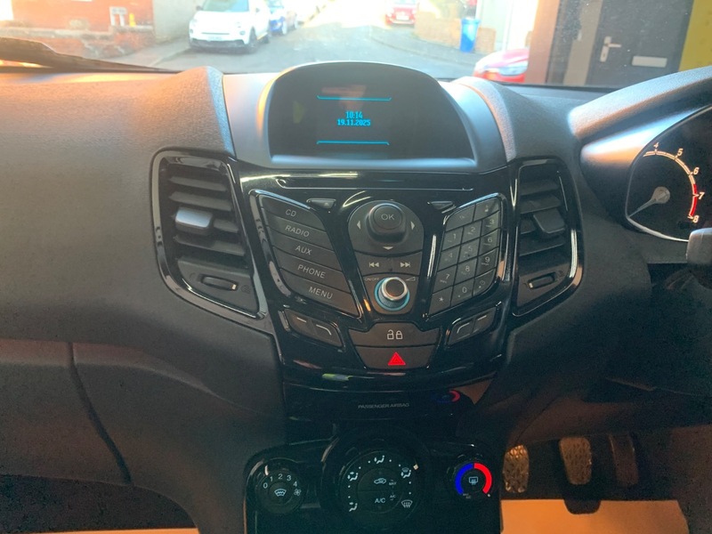 Used Ford Fiesta 2013 for sale - 76605355: Photo 19